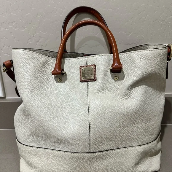 Dooney & Bourke Cream and Brown Leather Tote Bag The Color Is Cream Not White. - Picture 6 of 16